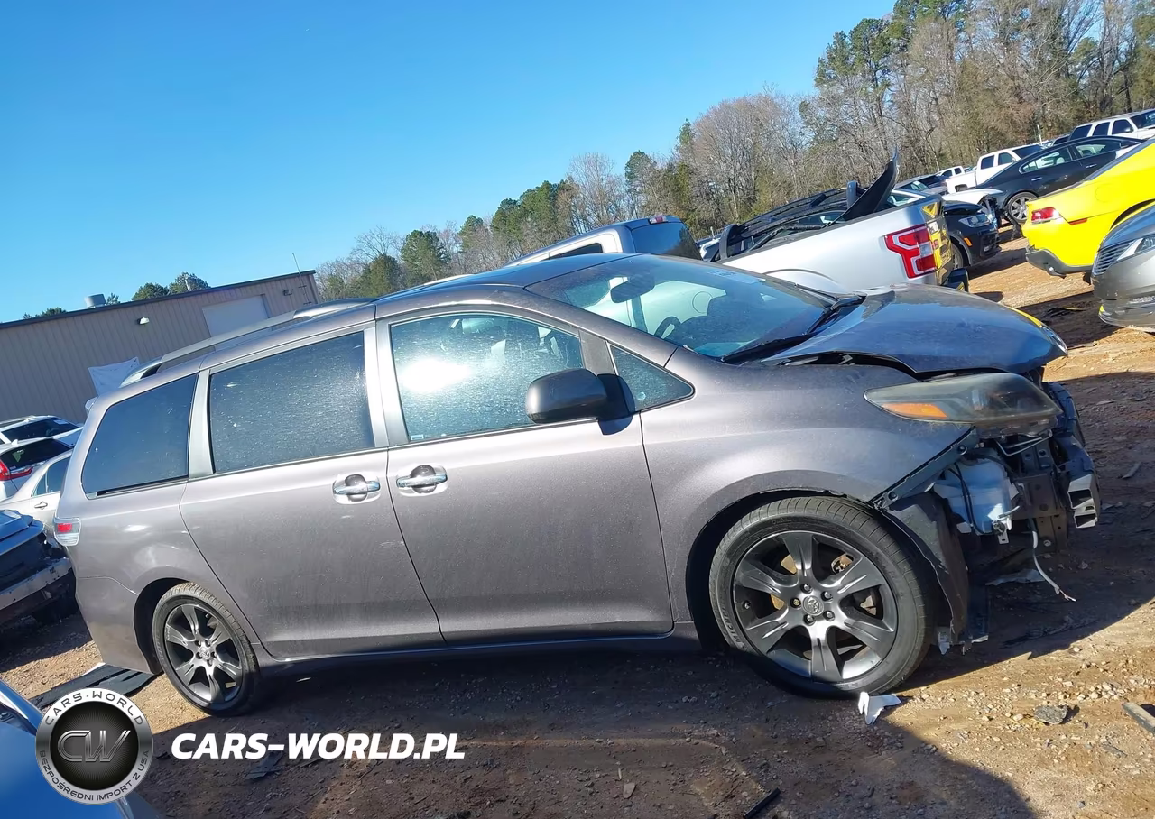 2016 Toyota Sienna Se 8 Passenger VIN:5TDXK3DC0GS721263 - 13