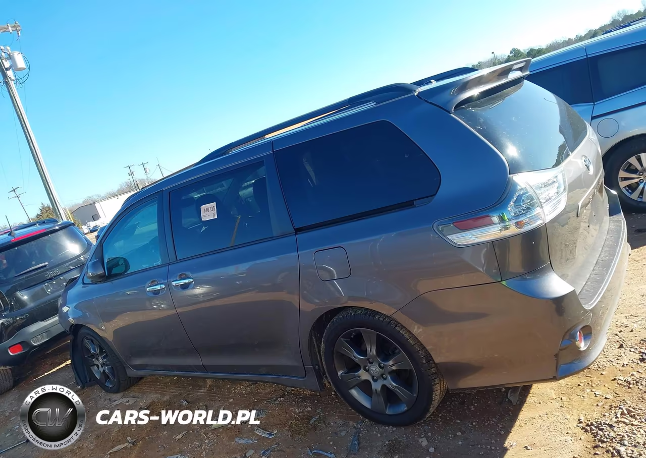 2016 Toyota Sienna Se 8 Passenger VIN:5TDXK3DC0GS721263 - 14