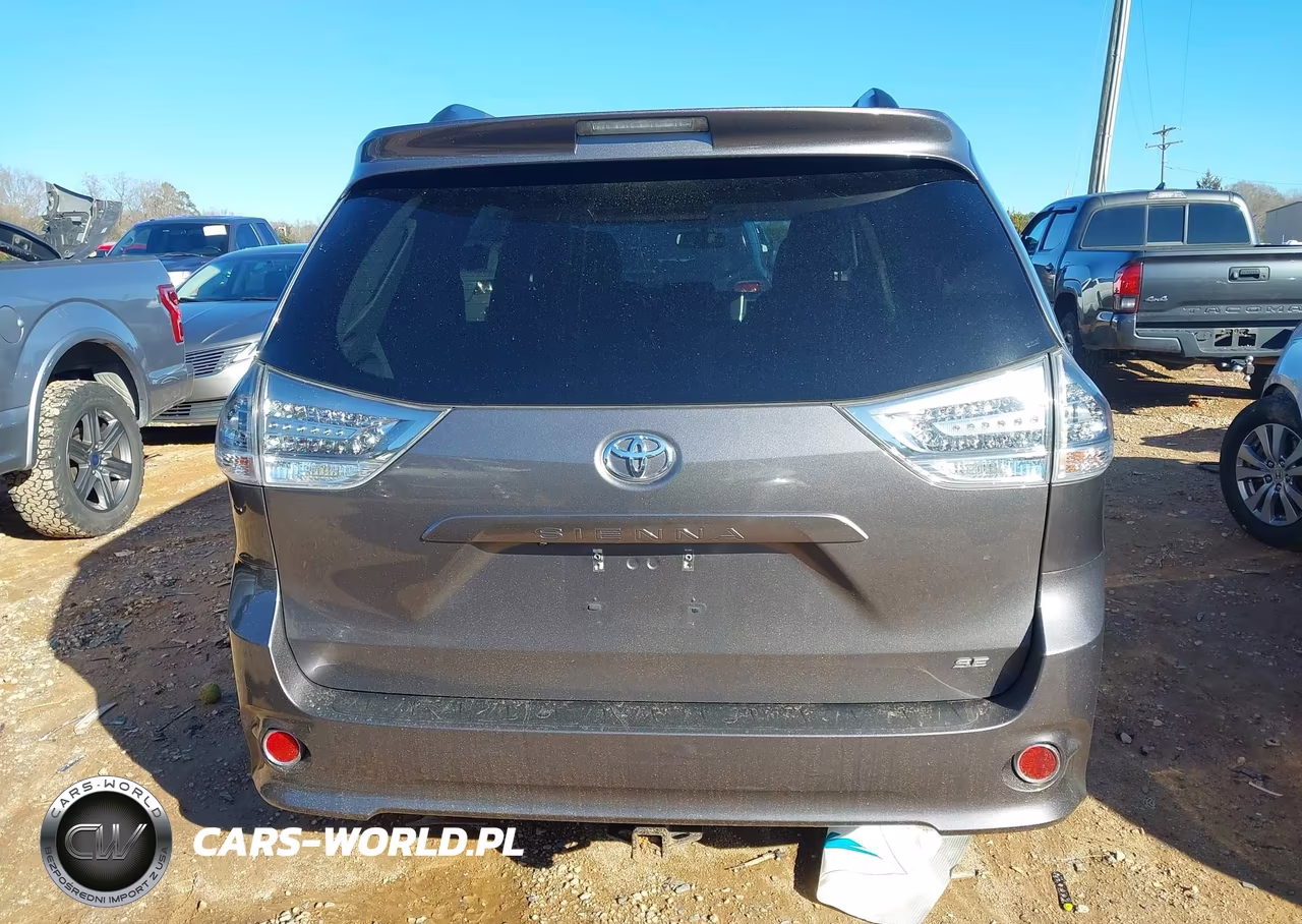 2016 Toyota Sienna Se 8 Passenger VIN:5TDXK3DC0GS721263 - 16
