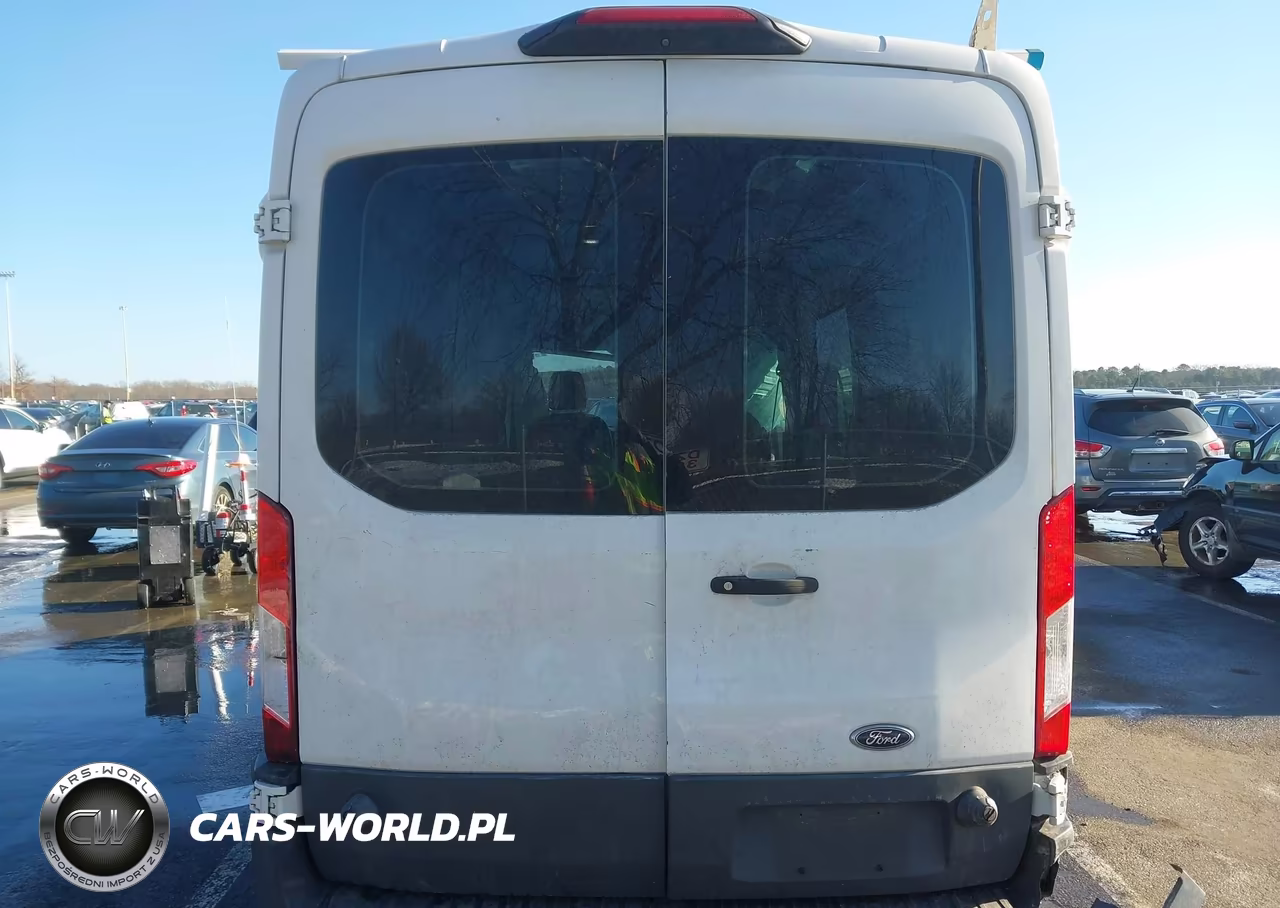 2018 Ford Transit-250 VIN:1FTYR2CG3JKB21592 - 16
