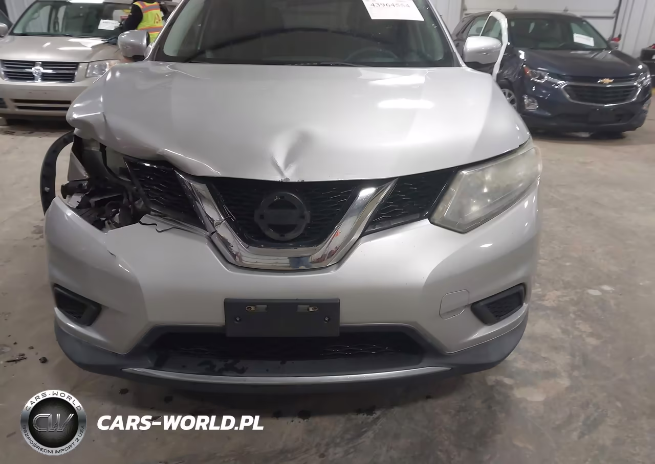2015 Nissan Rogue S VIN:KNMAT2MV6FP564085 - 13