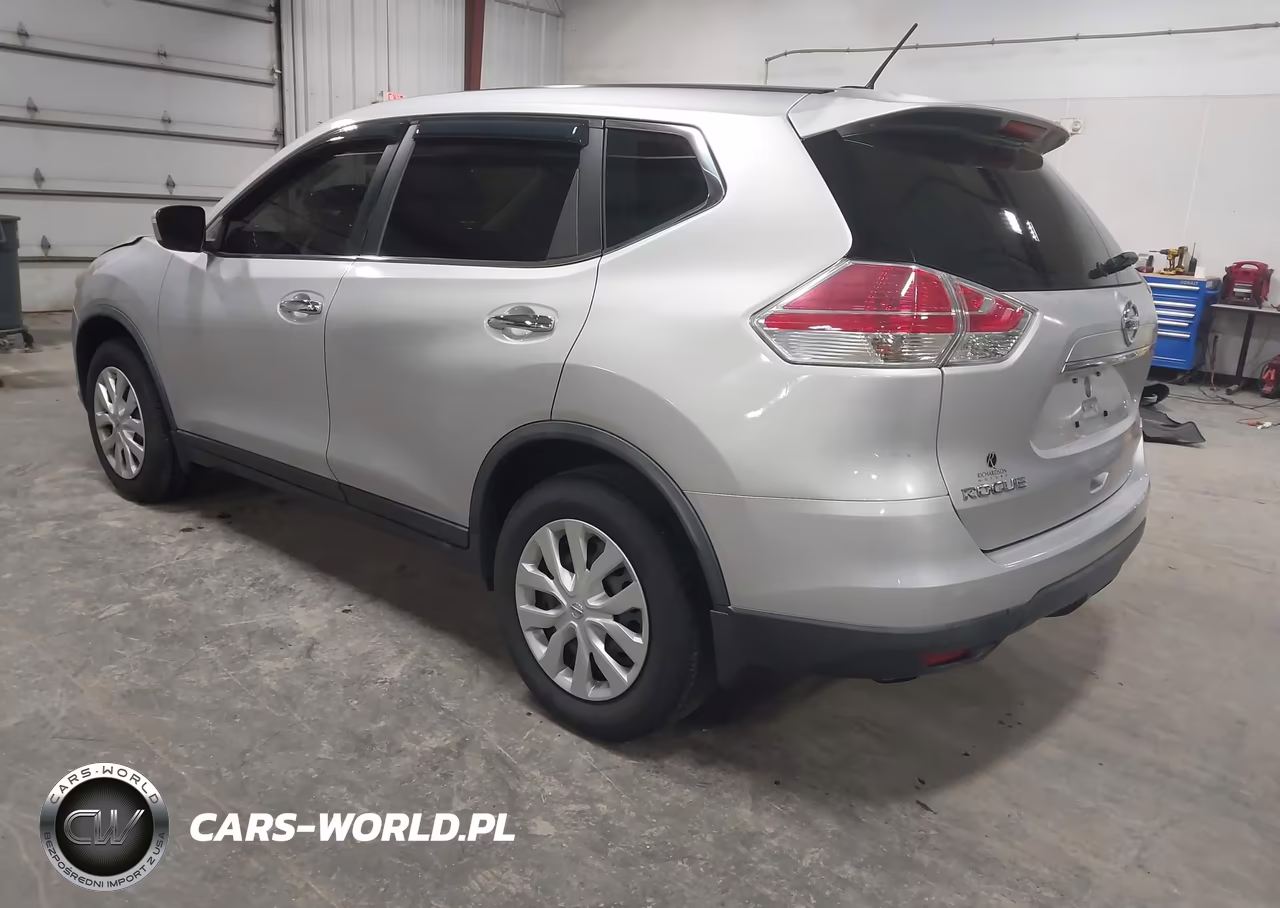 2015 Nissan Rogue S VIN:KNMAT2MV6FP564085 - 3