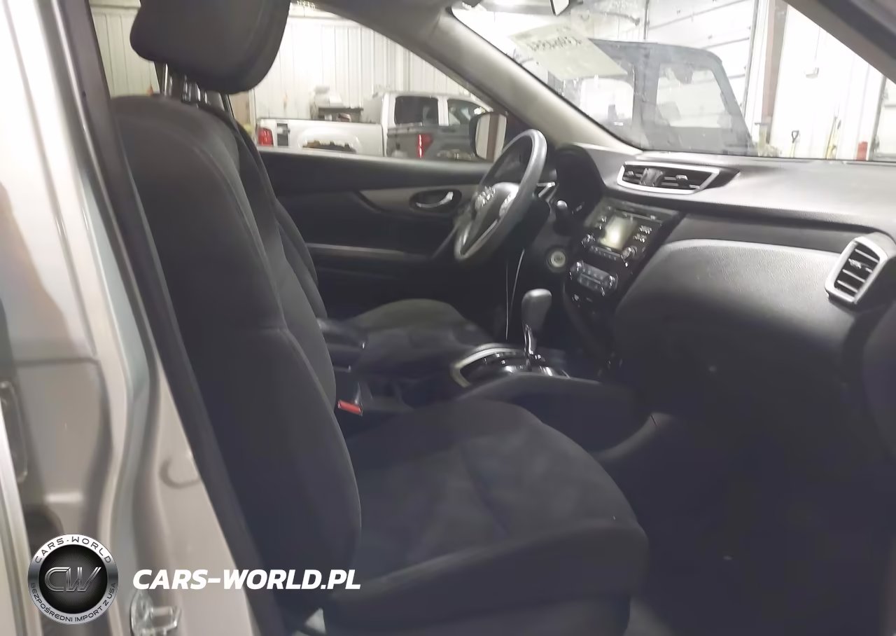 2015 Nissan Rogue S VIN:KNMAT2MV6FP564085 - 5