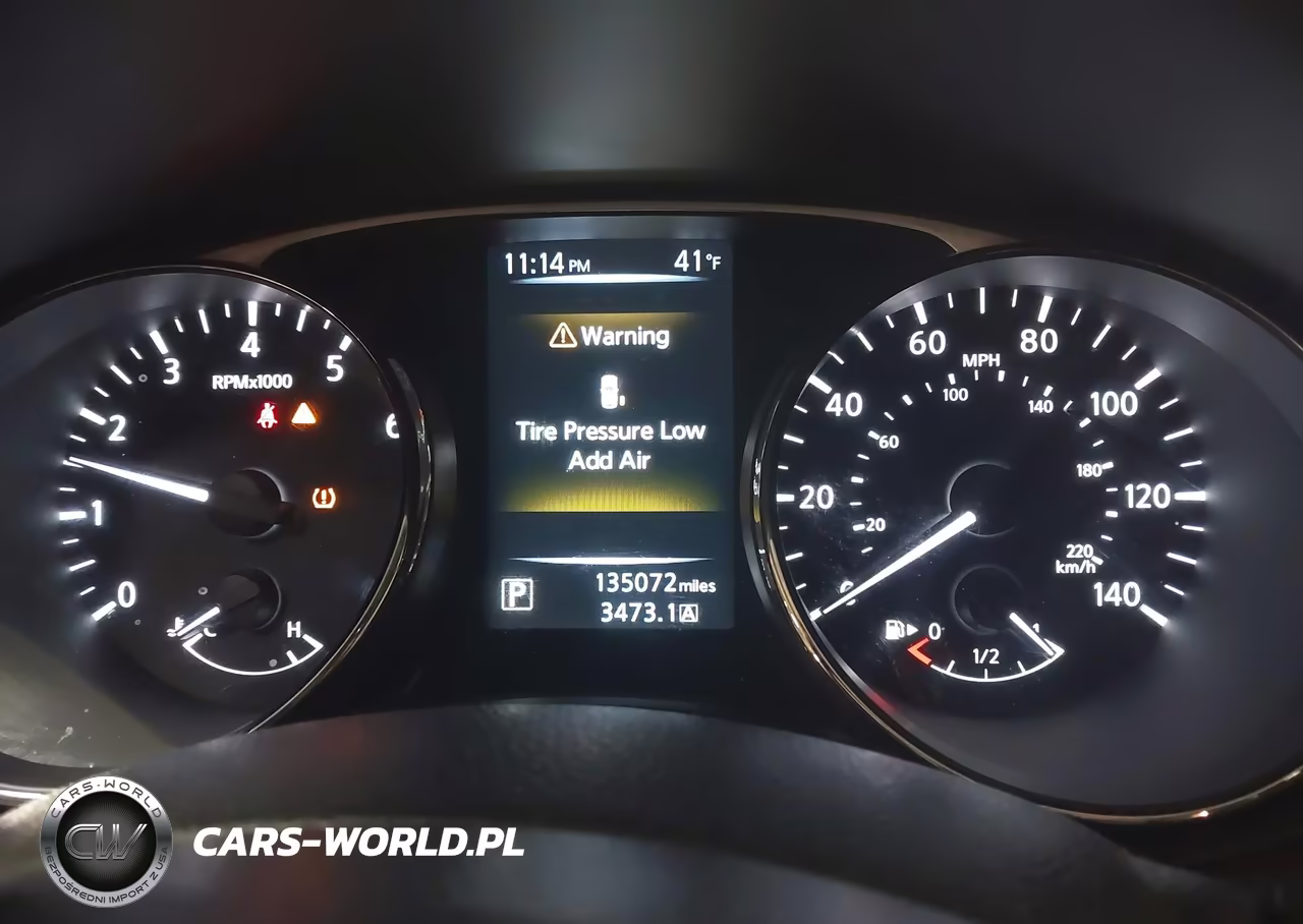 2015 Nissan Rogue S VIN:KNMAT2MV6FP564085 - 7