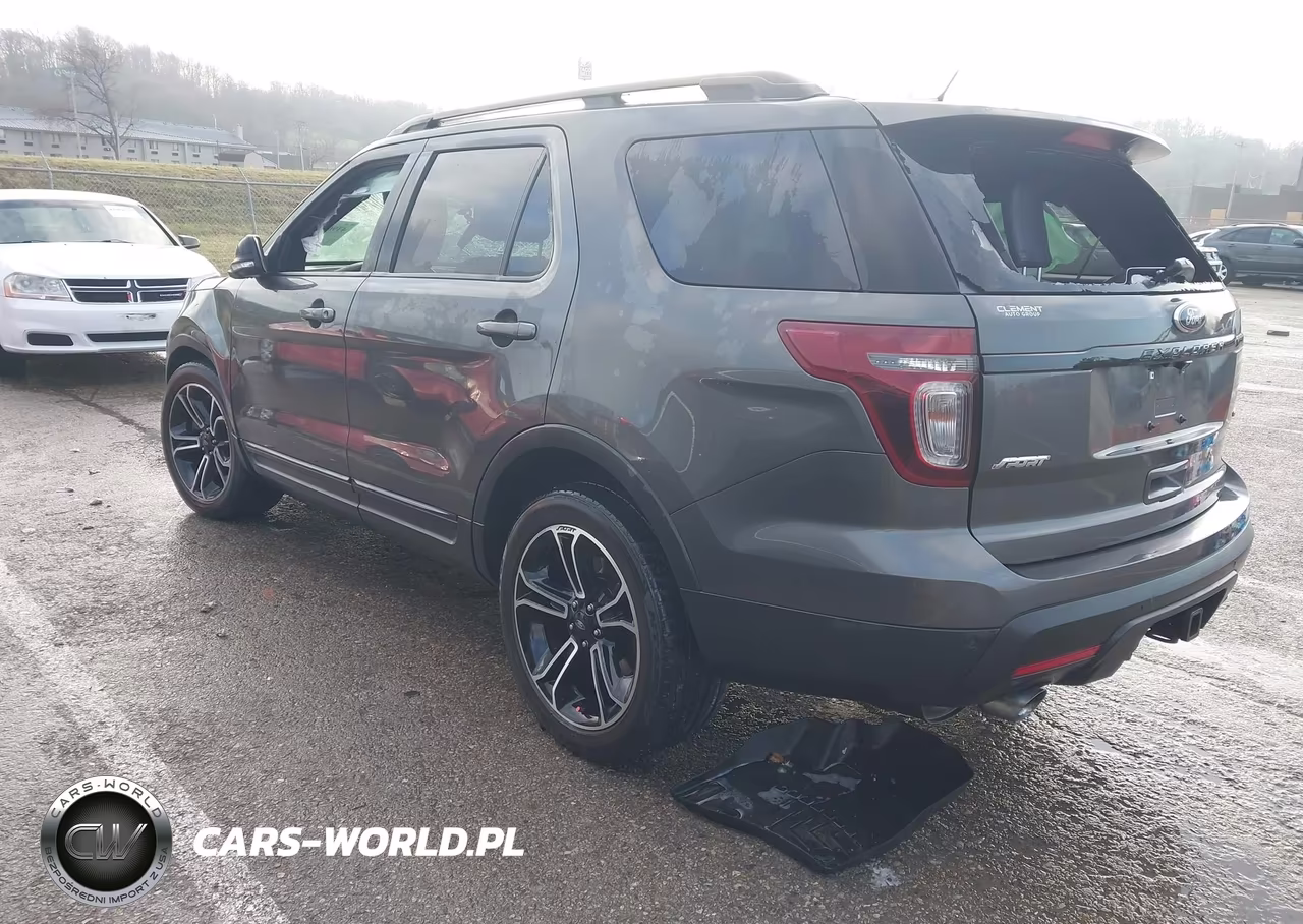 2015 Ford Explorer Sport VIN:1FM5K8GT5FGC49484 - 3