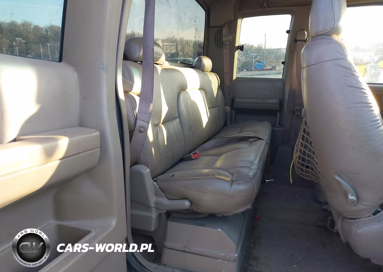 1998 Chevrolet K1500 Fleetside VIN:1GCEK19R7WR129378 - 8