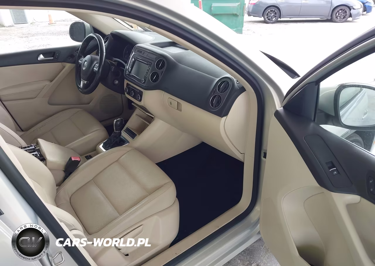 2012 Volkswagen Tiguan Se VIN:WVGAV7AX8CW570531 - 5