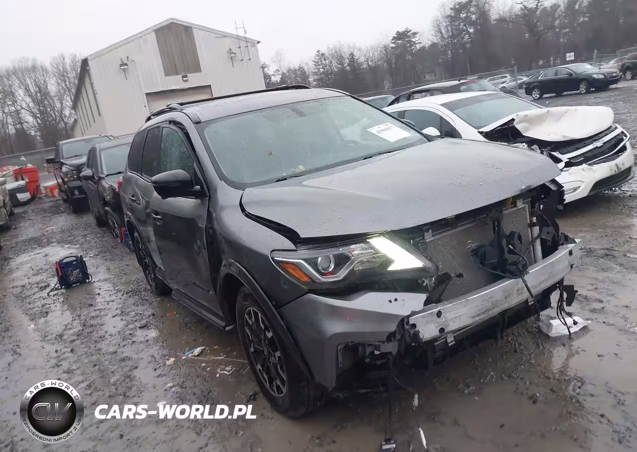 2019 Nissan Pathfinder Sl