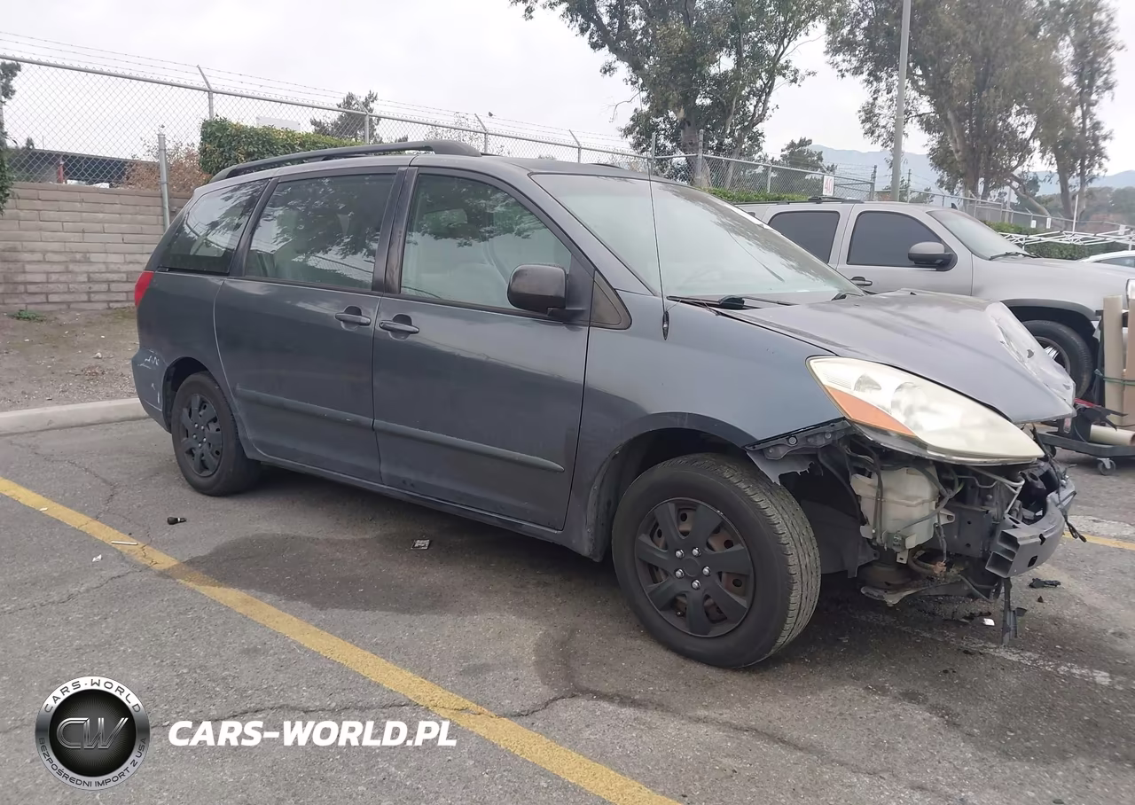 2009 Toyota Sienna Ce