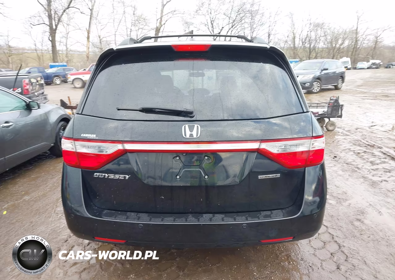 2013 Honda Odyssey Touring-Touring Elite VIN:5FNRL5H97DB003774 - 16