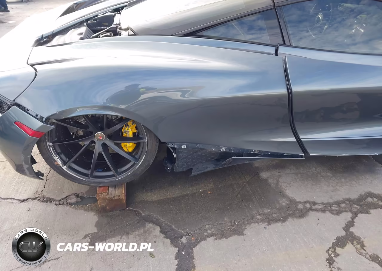 2018 Mclaren 720S Luxury-Performance VIN:SBM14DCA7JW000412 - 6