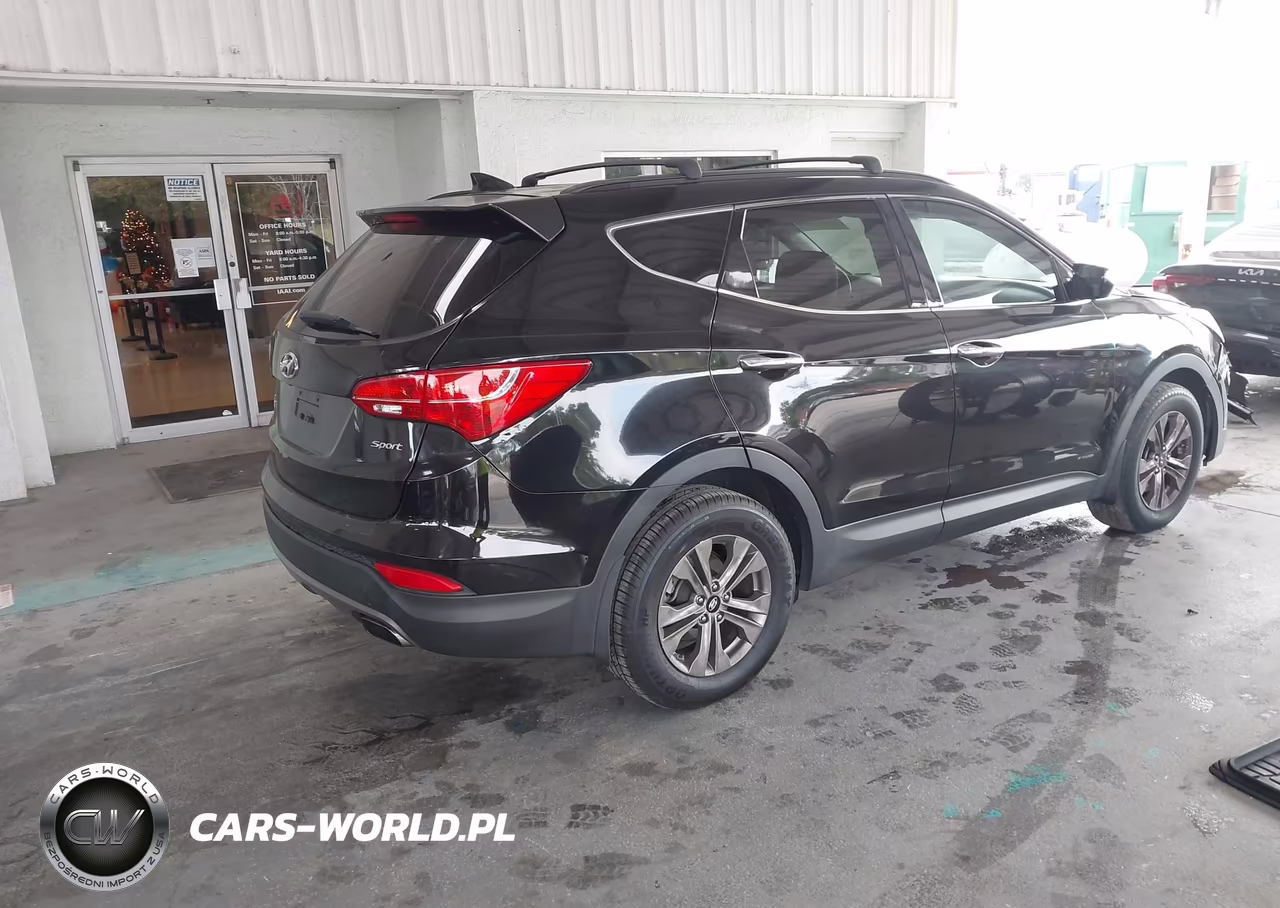 2016 Hyundai Santa Fe Sport 2.4L VIN:5XYZU3LB4GG341805 - 4