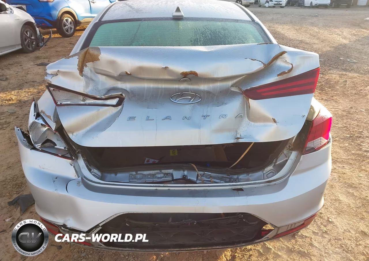 2019 Hyundai Elantra Sel VIN:5NPD84LF7KH427389 - 17