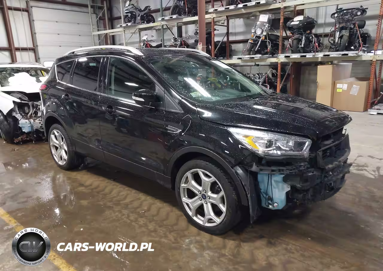 2019 Ford Escape Titanium