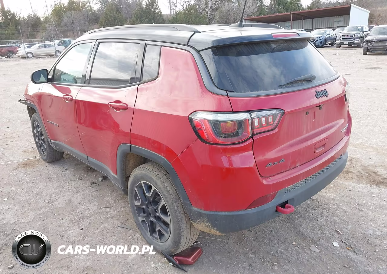 2019 Jeep Compass Trailhawk 4X4 VIN:3C4NJDDB1KT712934 - 3