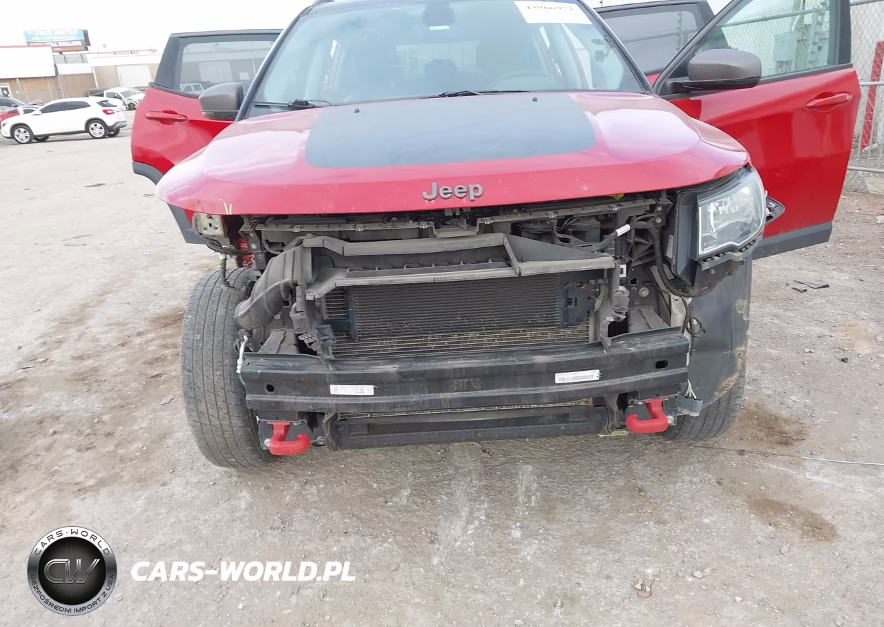 2019 Jeep Compass Trailhawk 4X4 VIN:3C4NJDDB1KT712934 - 6
