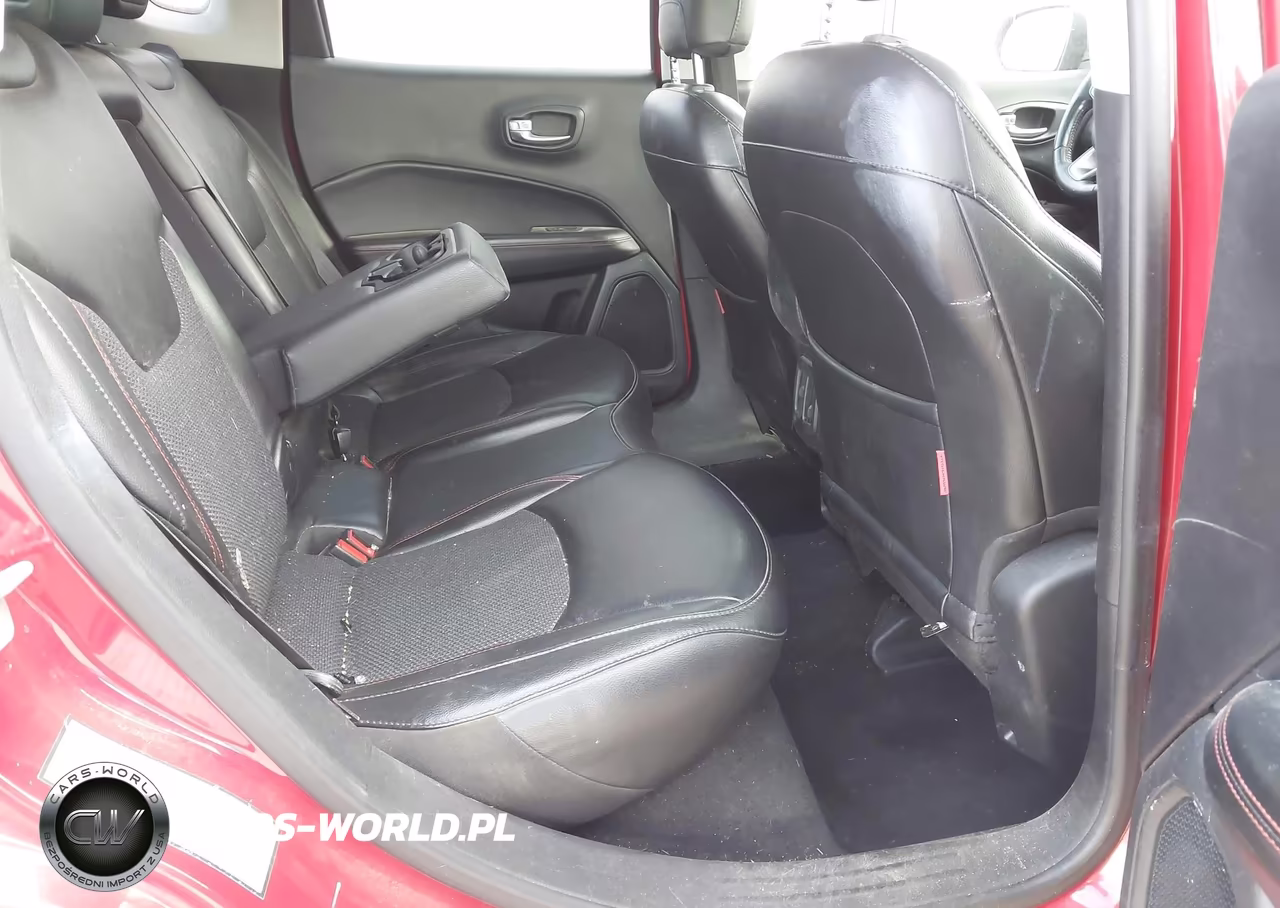 2019 Jeep Compass Trailhawk 4X4 VIN:3C4NJDDB1KT712934 - 8