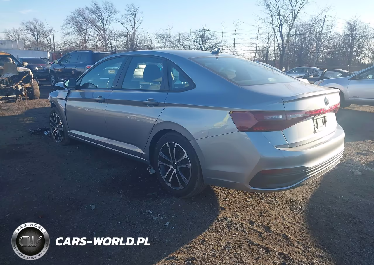 2025 Volkswagen Jetta 1.5T Sport VIN:3VWBX7BU7SM026606 - 3