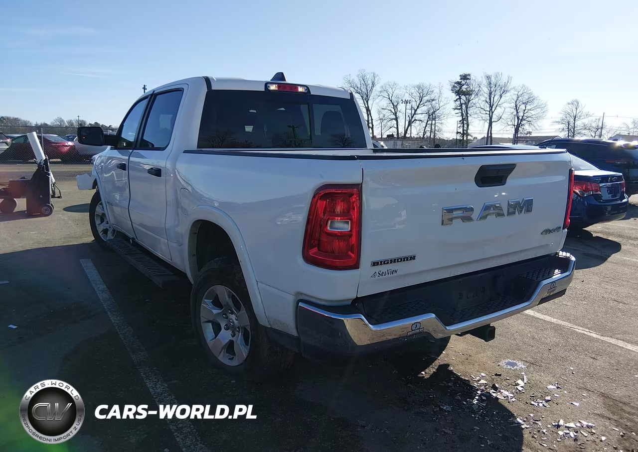 2025 Ram 1500 Big Horn 4X4 5'7 Box VIN:1C6RRFFG5SN601289 - 3