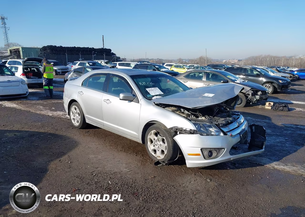 2011 FORD FUSION SE