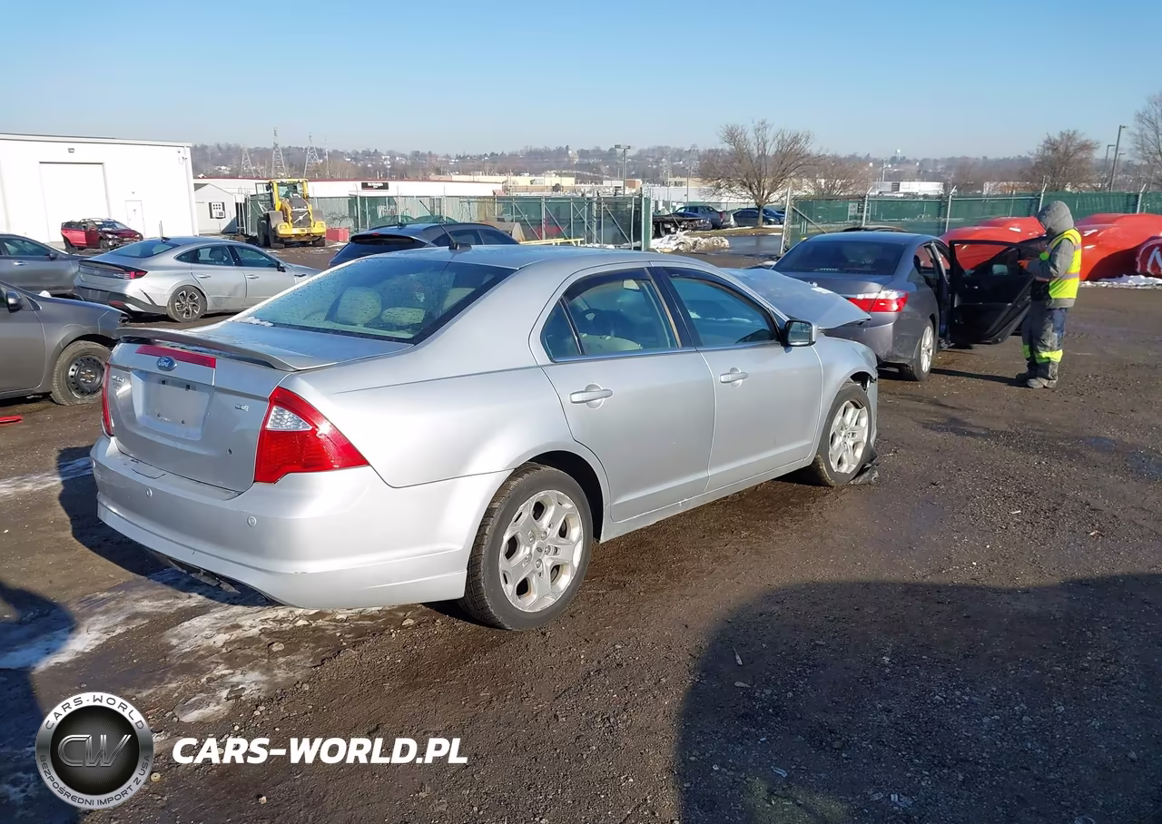 2011 FORD FUSION SE VIN:3FAHP0HA4BR199087 - 4