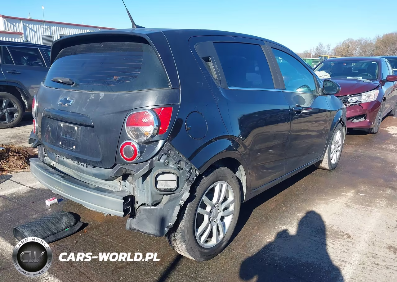 2013 Chevrolet Sonic Lt Auto VIN:1G1JC6SG6D4155796 - 4