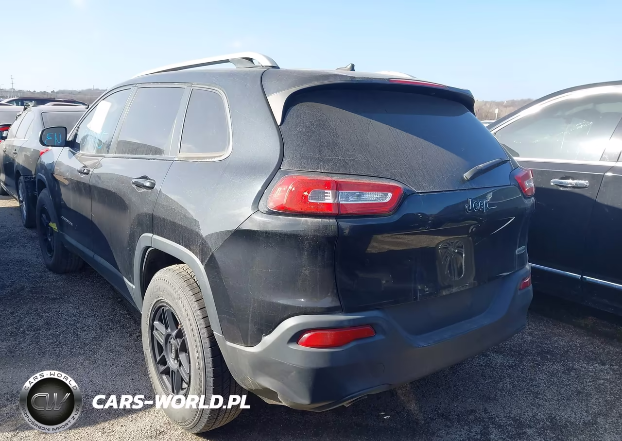 2015 Jeep Cherokee Latitude VIN:1C4PJLCB4FW781525 - 3
