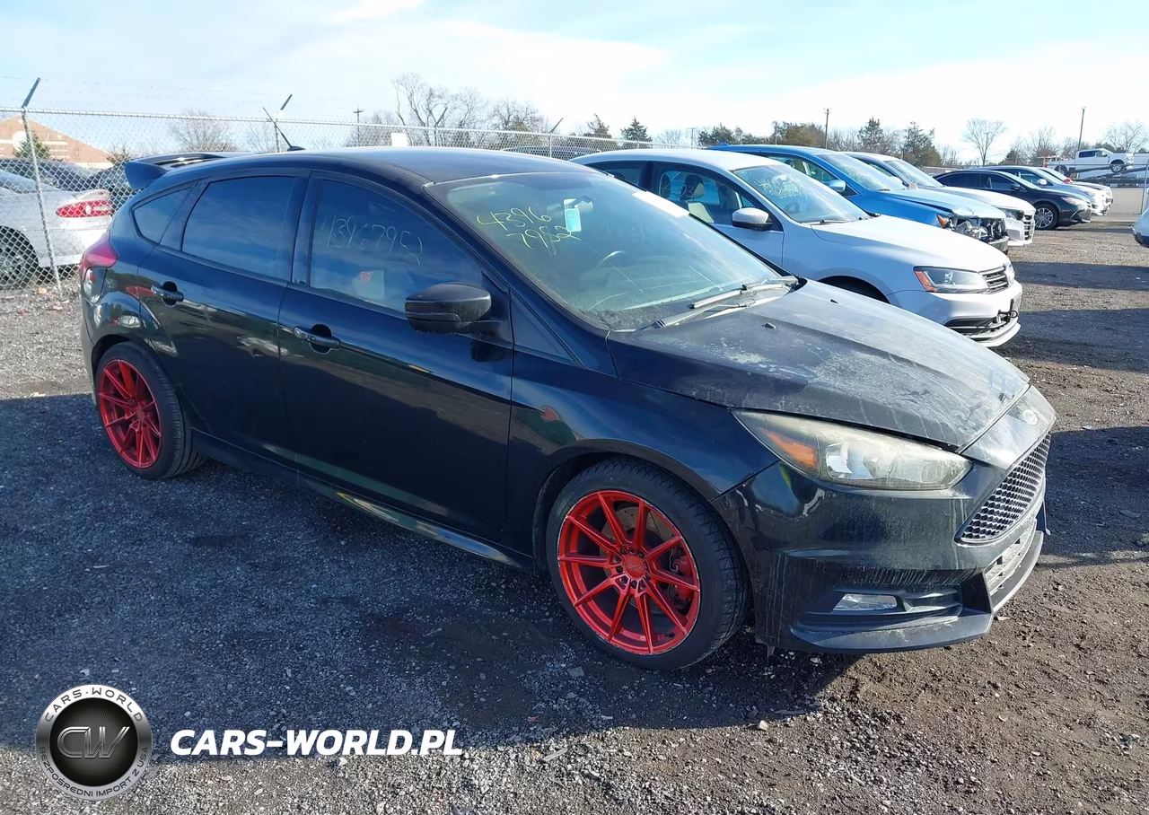 2017 Ford Focus St – zdjęcie 1 z 13