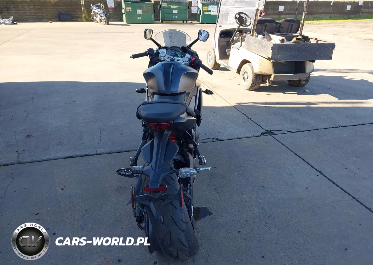 2025 Triumph Motorcycle Daytona 660 VIN:SMTL23UF3STBX9647 - 6