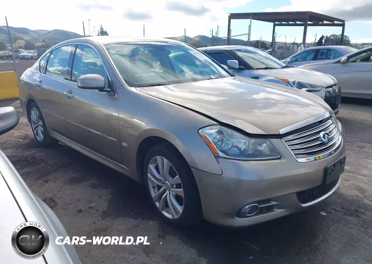 2008 Infiniti M35