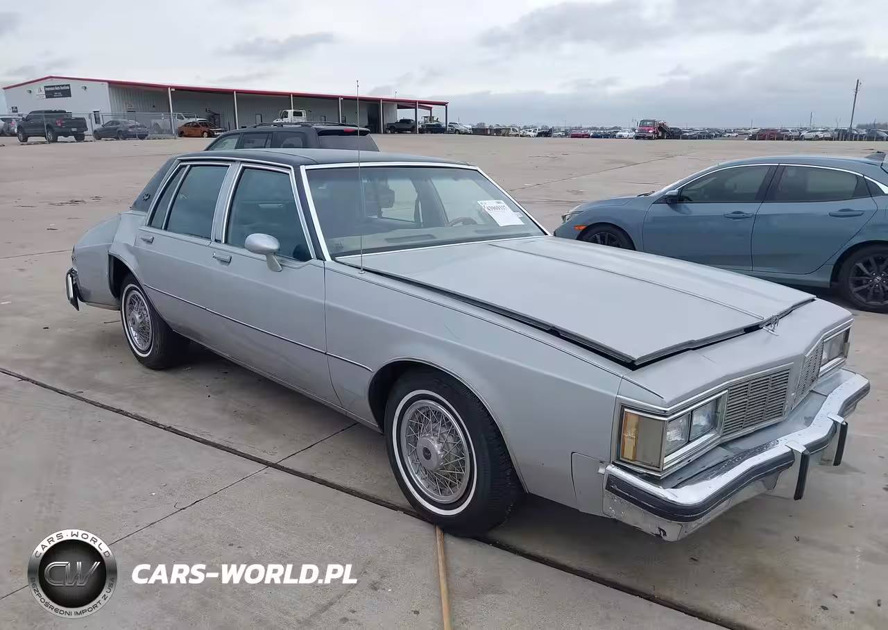 1983 Oldsmobile Delta 88 Royale