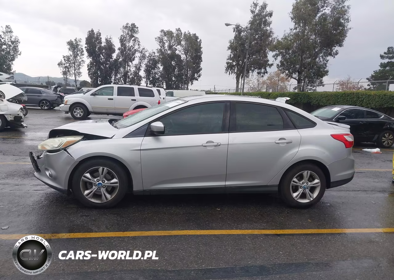 2012 Ford Focus Se VIN:1FAHP3F27CL250885 - 14