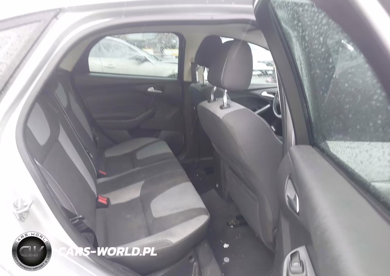 2012 Ford Focus Se VIN:1FAHP3F27CL250885 - 8