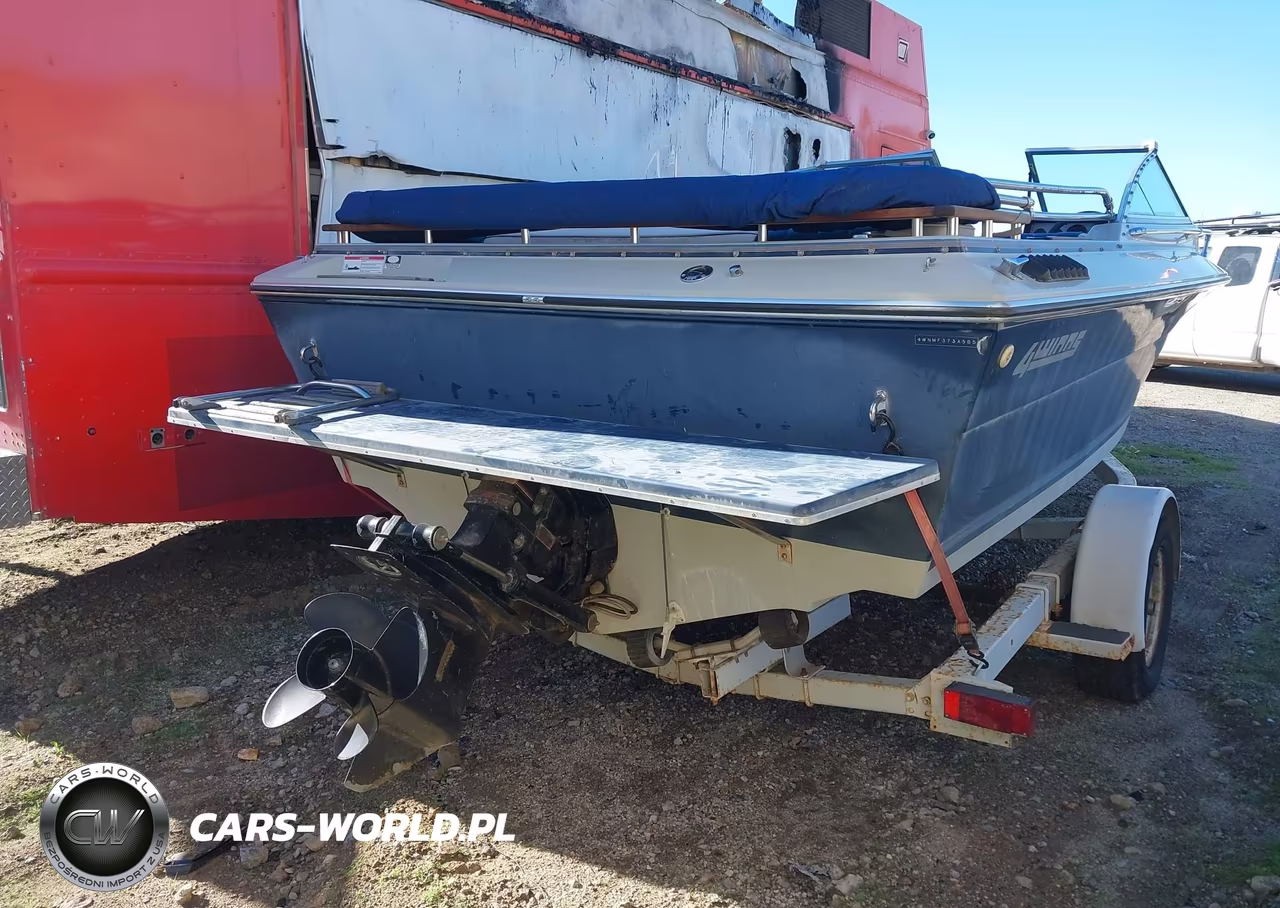 1985 Four Winns 19 Foot Boat VIN:4WNMF373A585 - 4