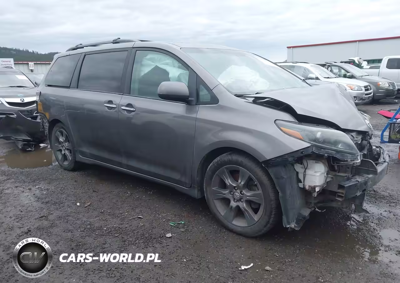 2016 Toyota Sienna Se Premium 8 Passenger