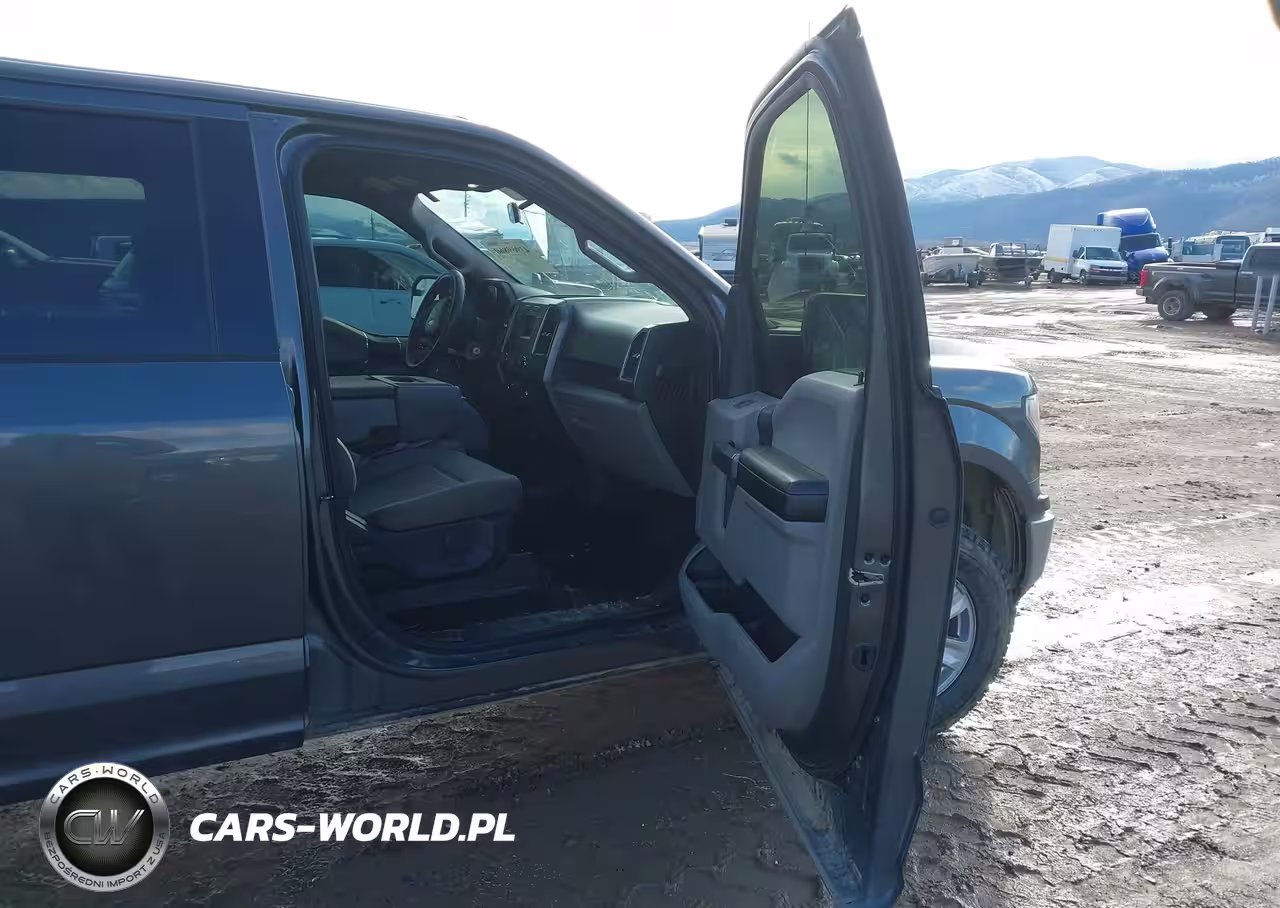 2018 Ford F-150 Xlt VIN:1FTEW1EGXJKE77220 - 5