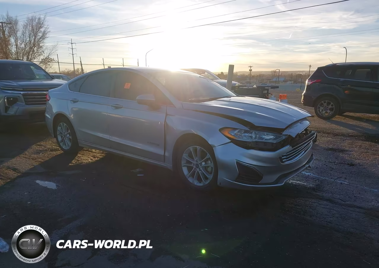 2019 Ford Fusion Hybrid Se