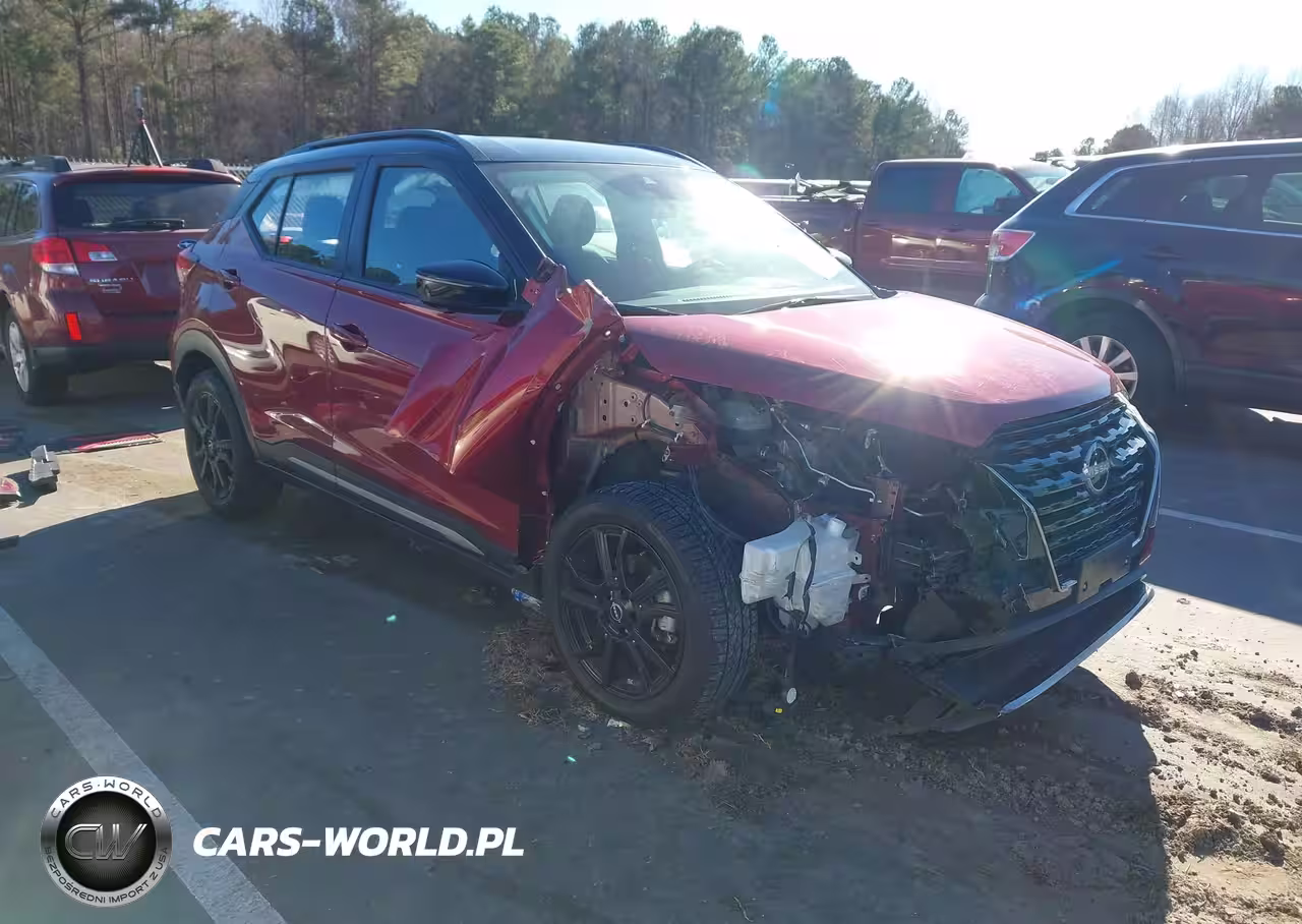 2023 Nissan Kicks Sr Xtronic Cvt