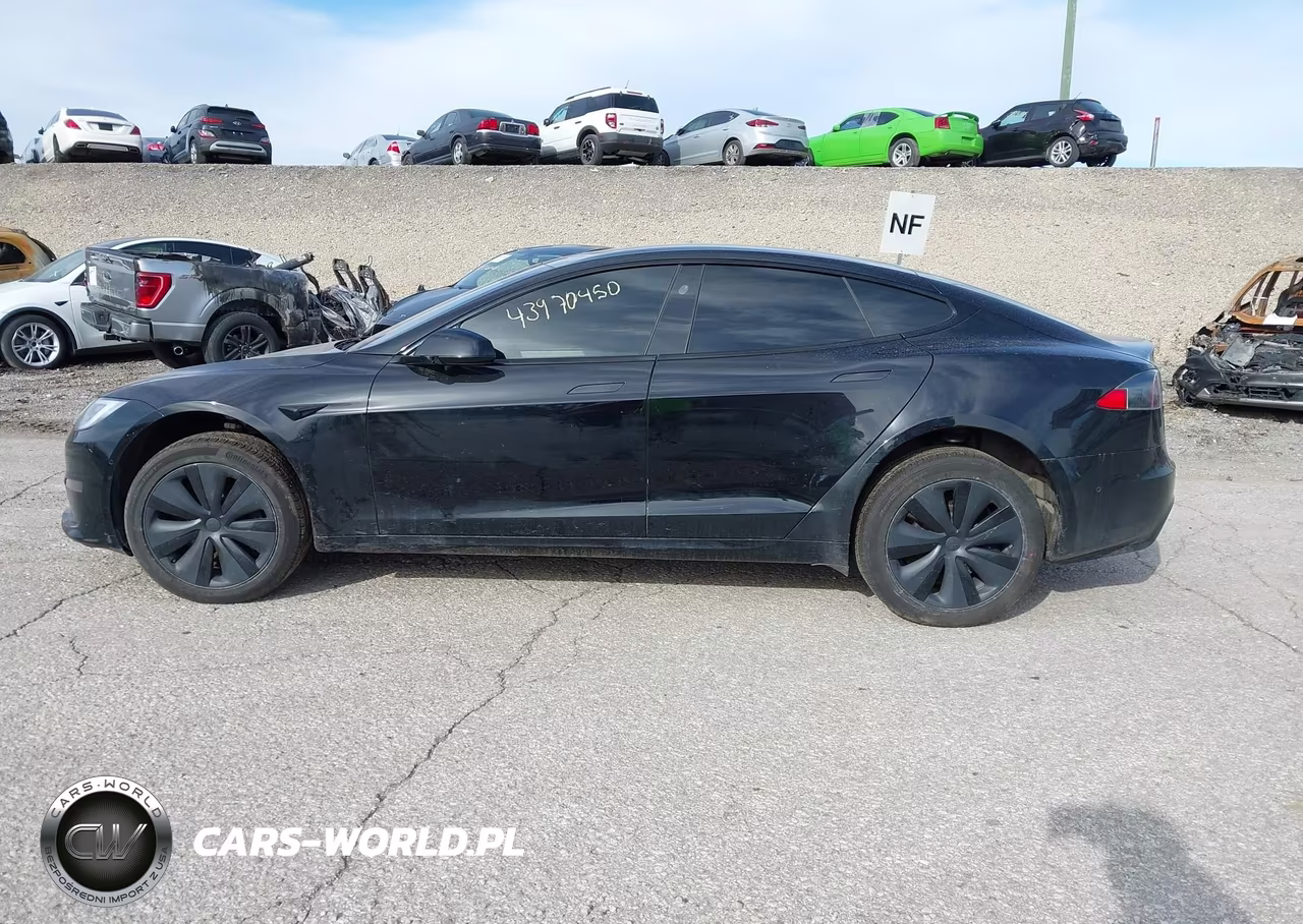 2021 Tesla Model S Long Range Dual Motor All-Wheel Drive VIN:5YJSA1E51MF428361 - 14