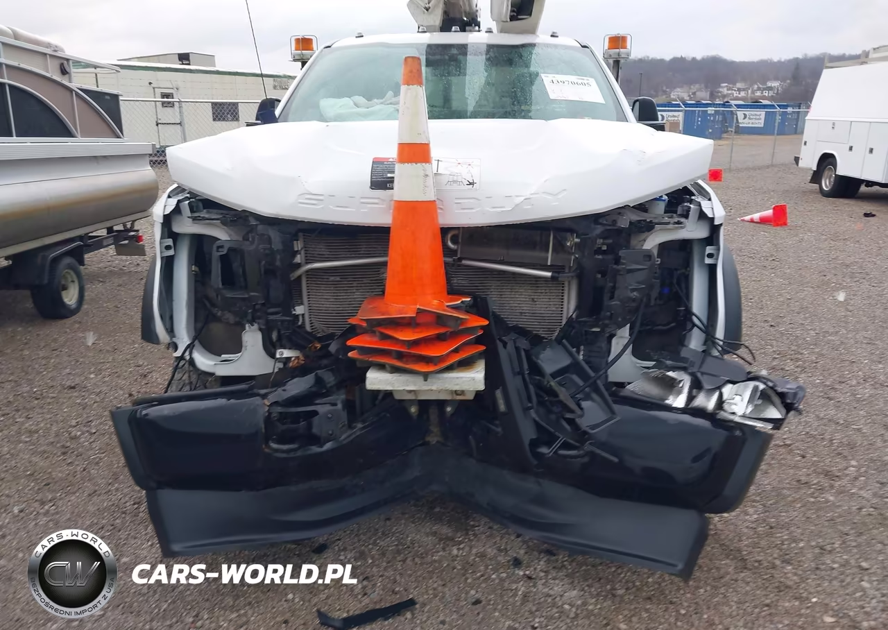 2022 Ford F-550 Chassis Xl VIN:1FDUF5HT5NDA00986 - 11