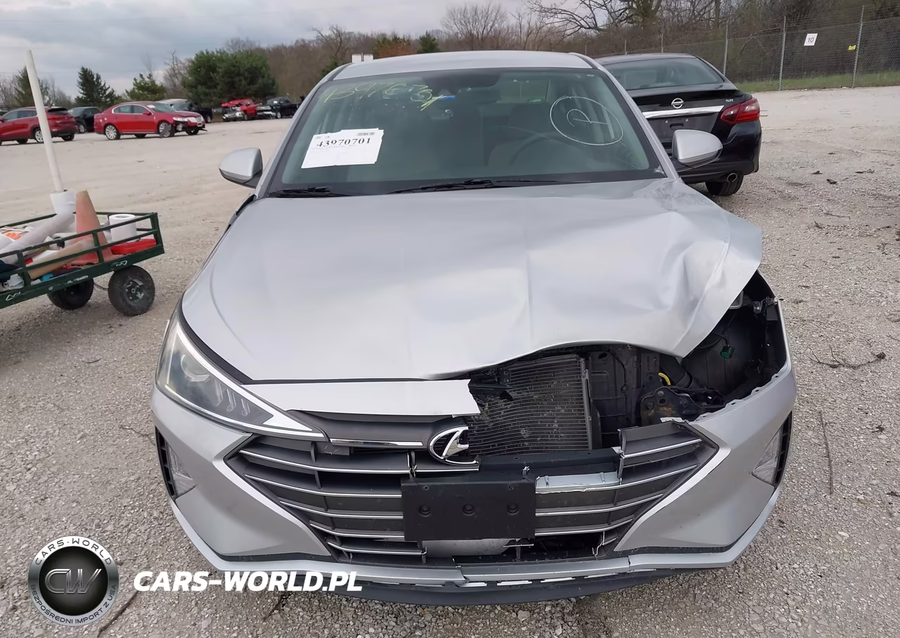2019 Hyundai Elantra Sel VIN:5NPD84LF1KH493940 - 12