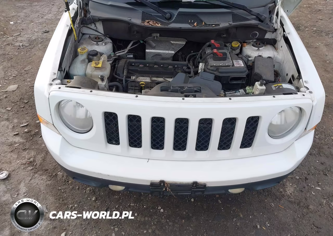 2014 Jeep Patriot Altitude VIN:1C4NJPBA4ED758585 - 10
