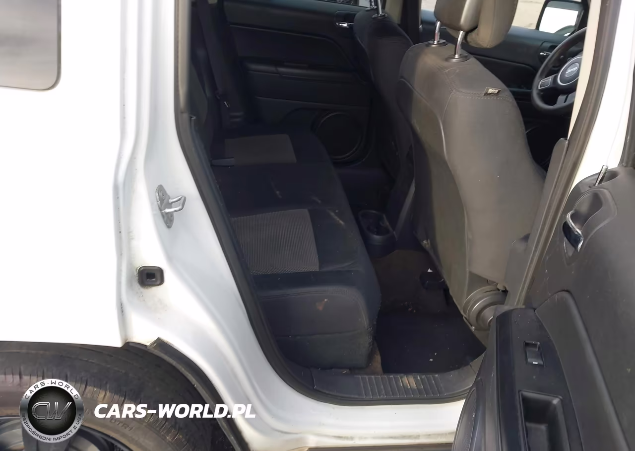 2014 Jeep Patriot Altitude VIN:1C4NJPBA4ED758585 - 8