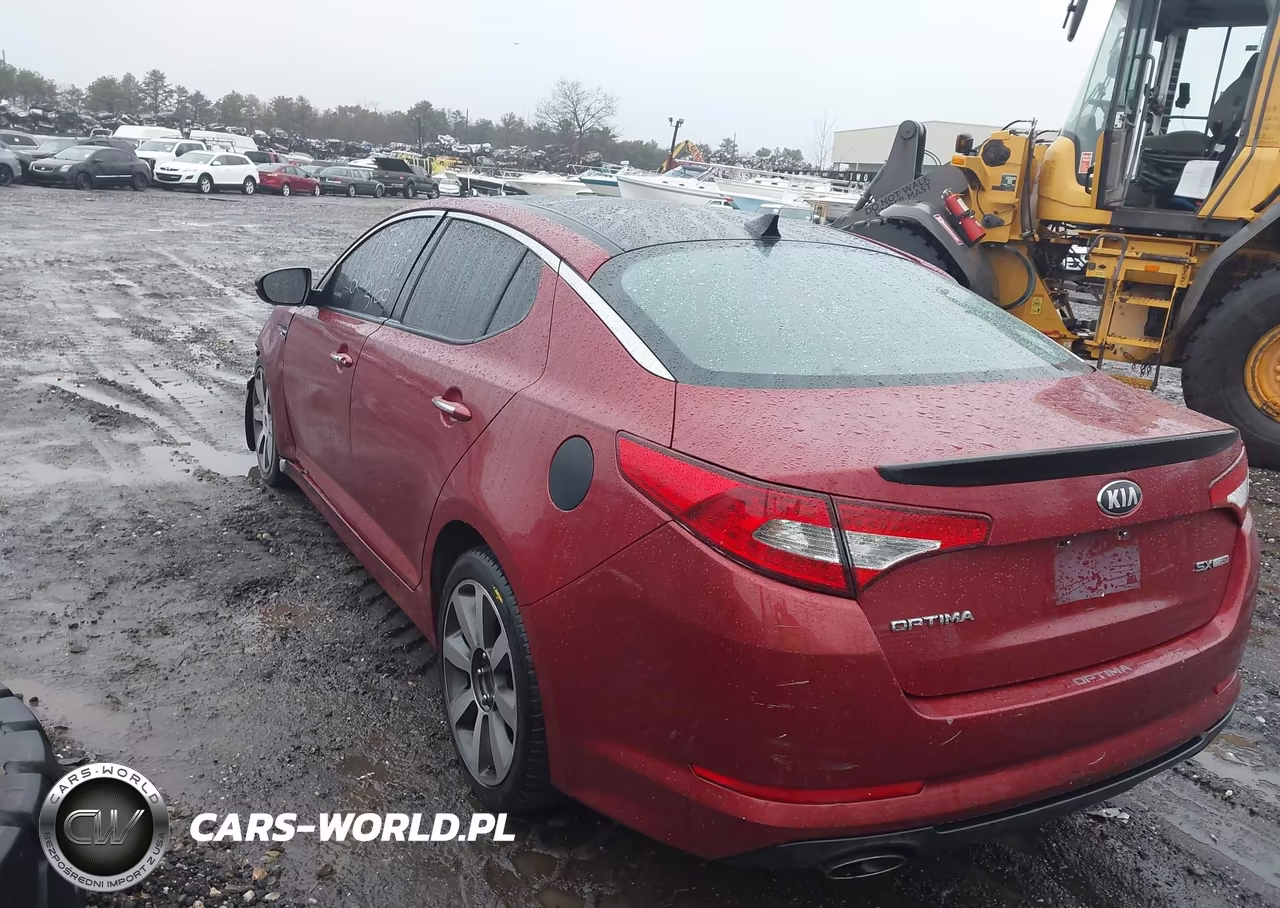 2013 Kia Optima Sx VIN:5XXGR4A69DG141894 - 3