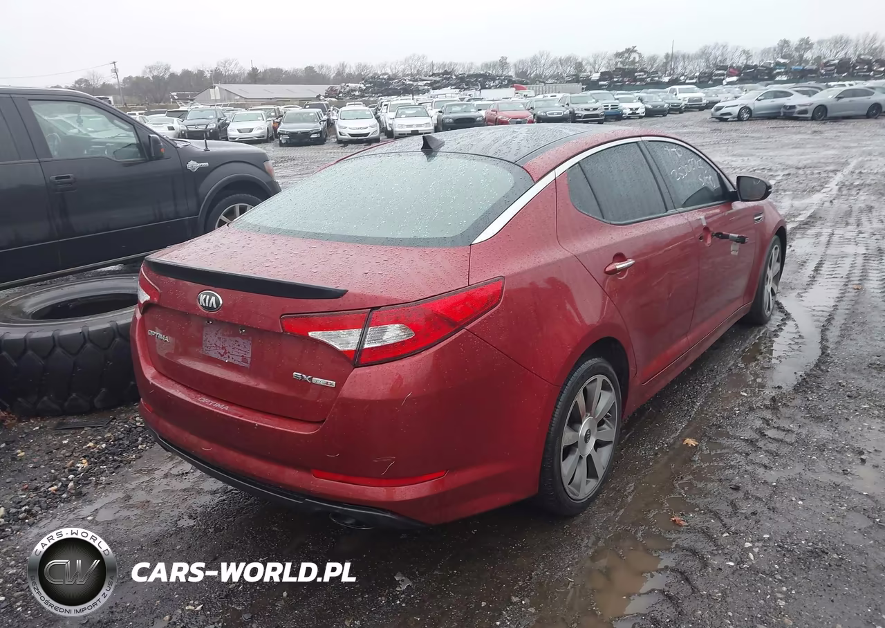 2013 Kia Optima Sx VIN:5XXGR4A69DG141894 - 4