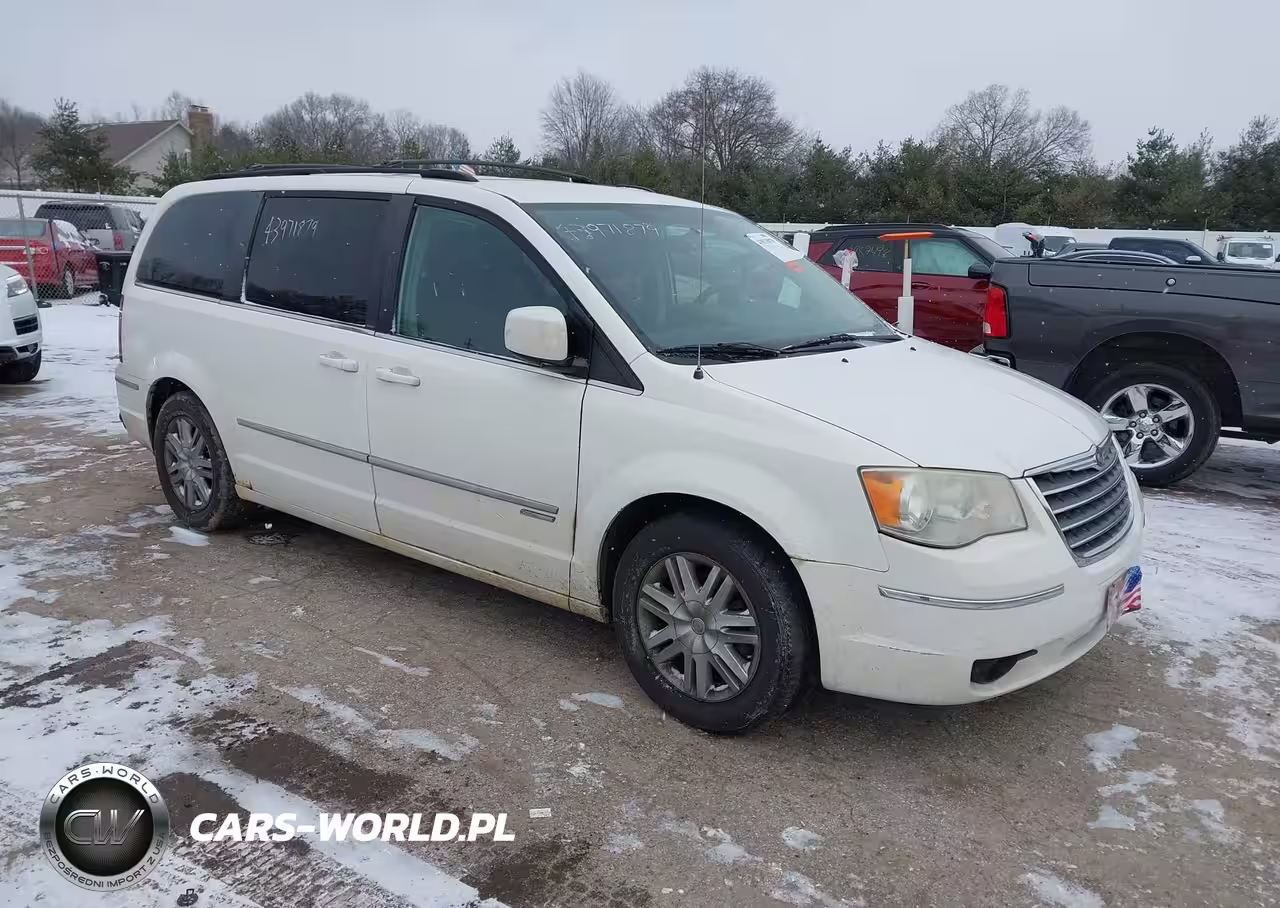 2010 Chrysler Town & Country Touring