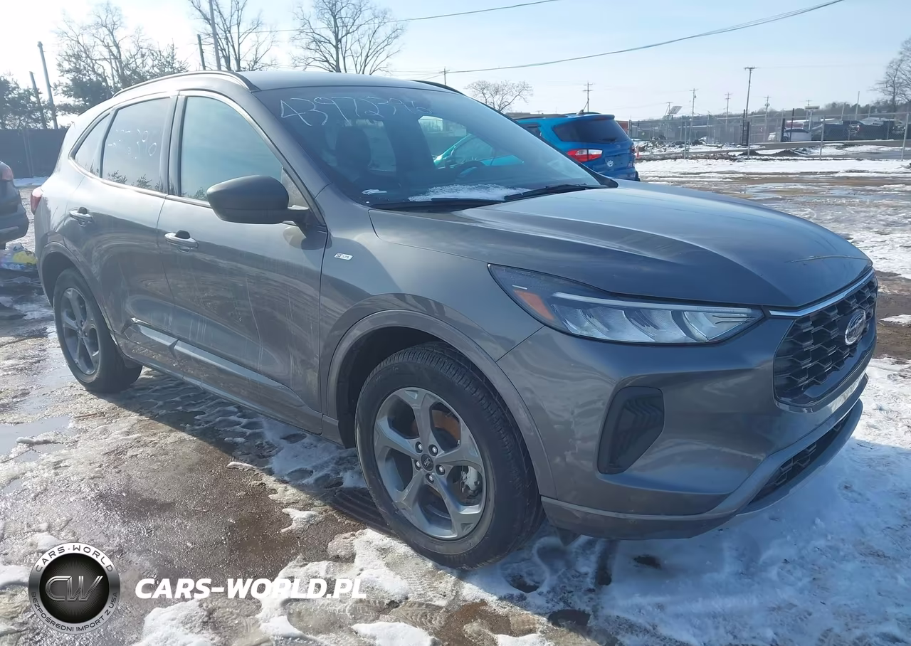 2024 Ford Escape St-Line – zdjęcie 1 z 16
