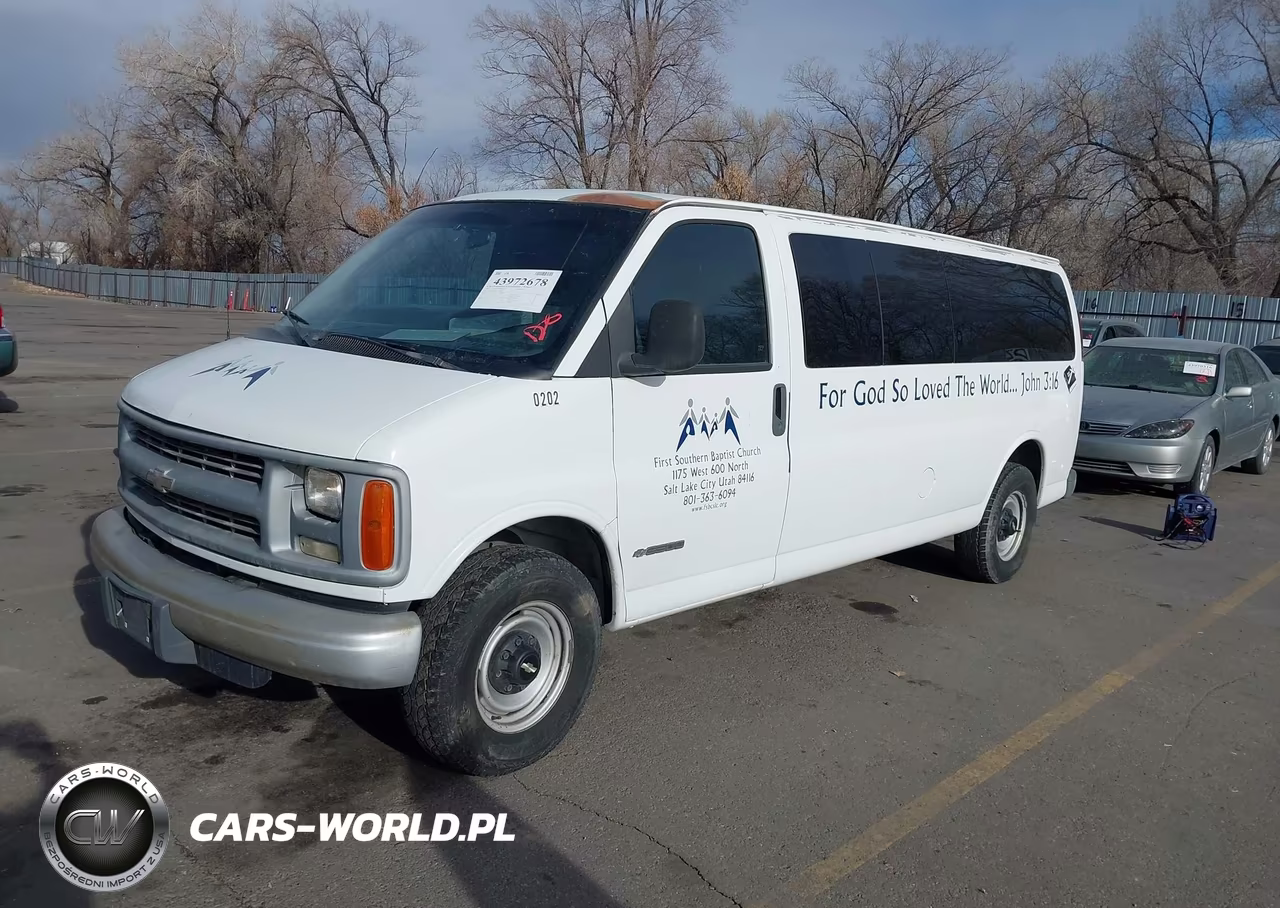 2002 Chevrolet Express VIN:1GAHG39R021238888 - 2