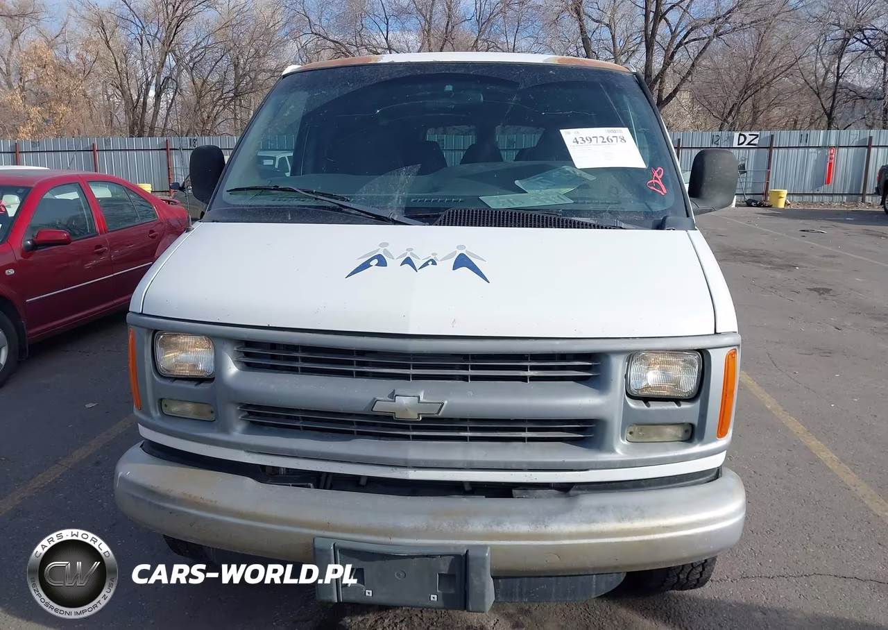 2002 Chevrolet Express VIN:1GAHG39R021238888 - 6