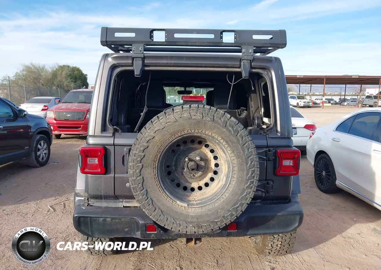 2018 Jeep Wrangler Unlimited Rubicon VIN:1C4HJXFG7JW269396 - 16